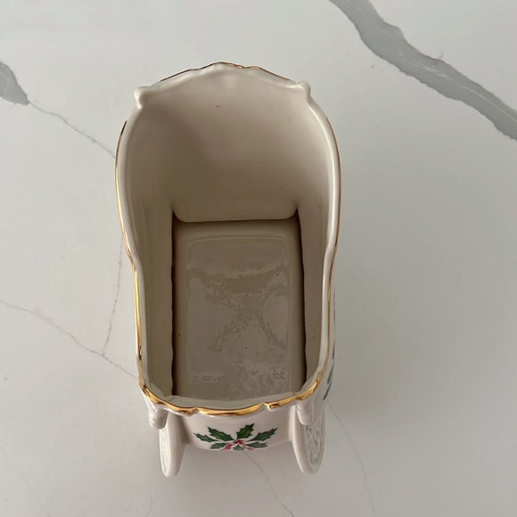 Lenox Sleigh Holiday Centerpiece, Lenox, Christmas, Collectibles, - Picture 5 of 6